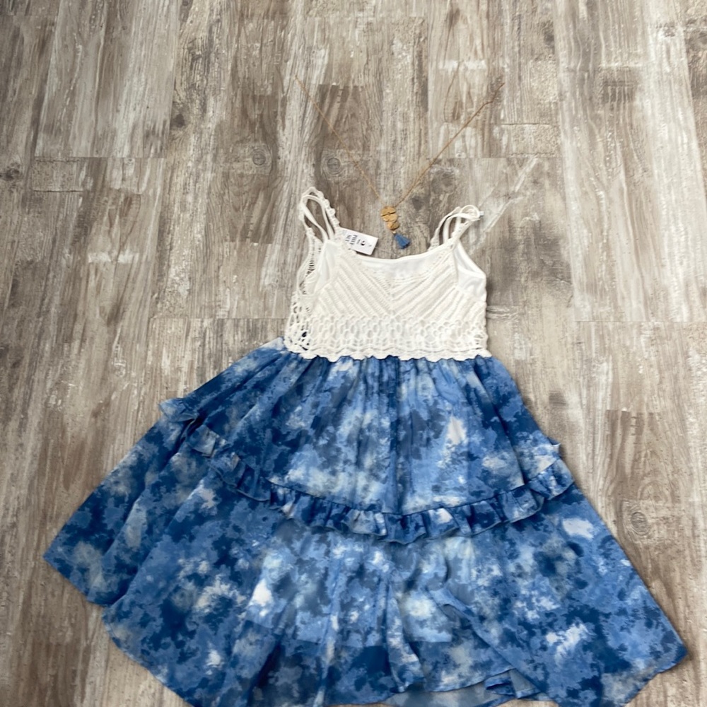 Nice  Brand new dress with included necklace